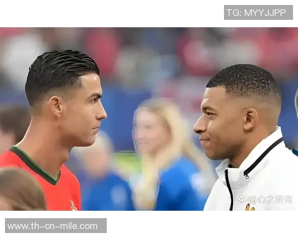 足球场上谁的速度最快揭秘球员瞬间爆发力的较量与比较